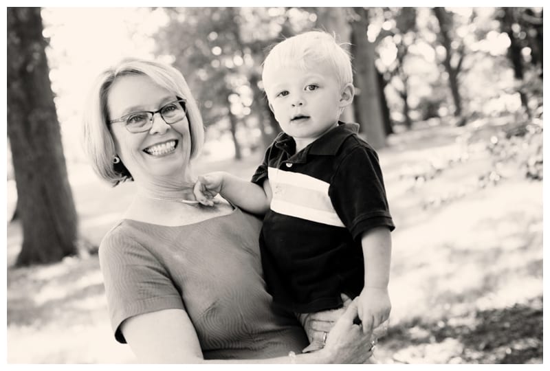 A Family Session of Generations at The Arboretum in Champaign, IL by Ebby L Photography