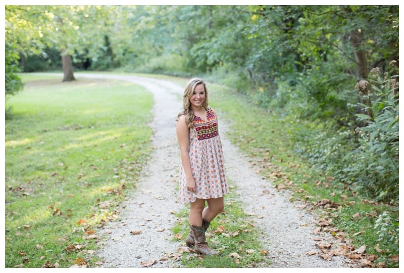 Beautiful MSHS High School Senior Megin in Mahomet, IL Photos  by Ebby L Photography