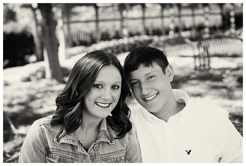 Stafford Family at the Arboretum in Champaign, IL Photos by Ebby L Photography