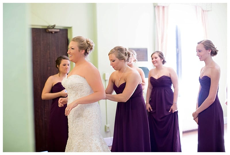 A Plum and Gray Wedding at the Hilton Garden Inn in Champaign, IL Photos by Ebby L Photography©