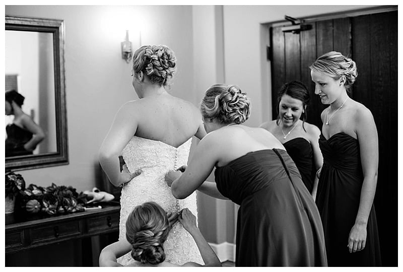 A Plum and Gray Wedding at the Hilton Garden Inn in Champaign, IL Photos by Ebby L Photography©