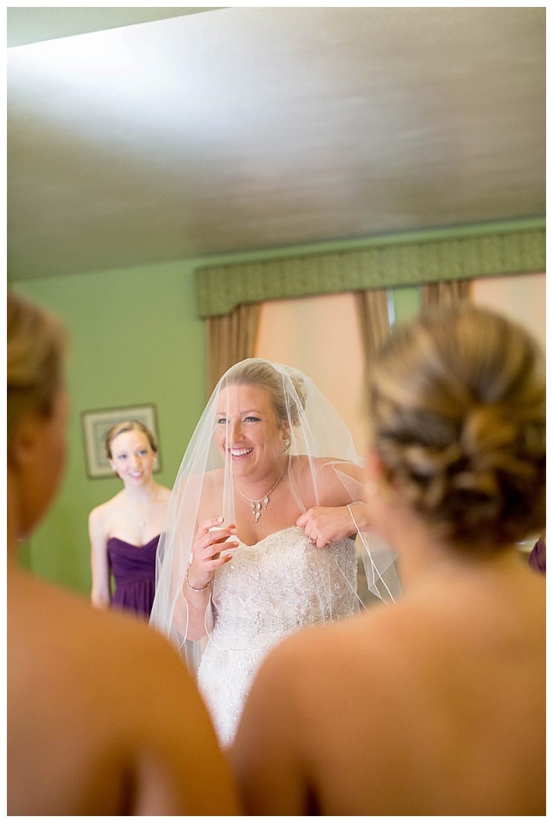 A Plum and Gray Wedding at the Hilton Garden Inn in Champaign, IL Photos by Ebby L Photography©