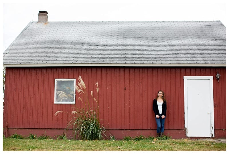 Horse Loving MSHS Senior at Country Farm in Mahomet, IL Photos by Ebby L Photography