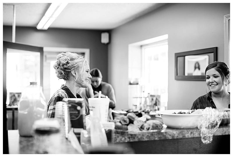 A Vibrant Pine Green and Fuchsia Wedding in Mahomet, IL Photos by Ebby L Photography