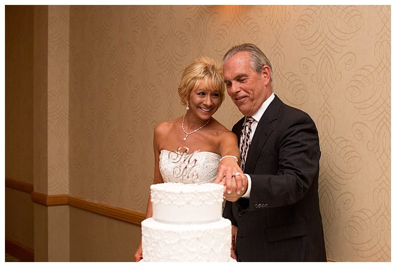 Hawthorne Suites Winter Wedding Reception in Champaign, IL Photos by Ebby L Photography