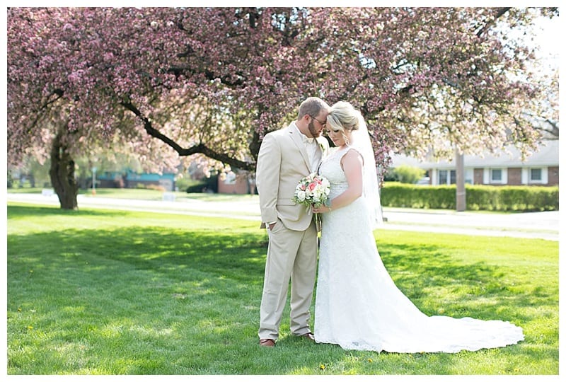 Pink and Tan Spring Wedding Central IL by Ebby L Photography_0941