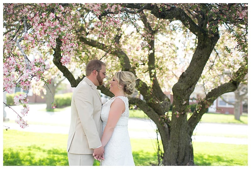 Pink and Tan Spring Wedding Central IL by Ebby L Photography_0941