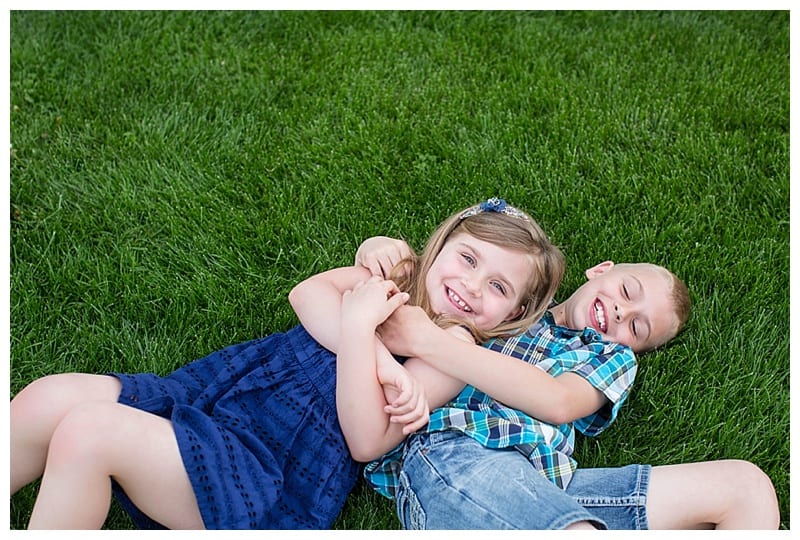 Cute Family Photos with Dogs Central IL by Ebby L Photography Photos_1046