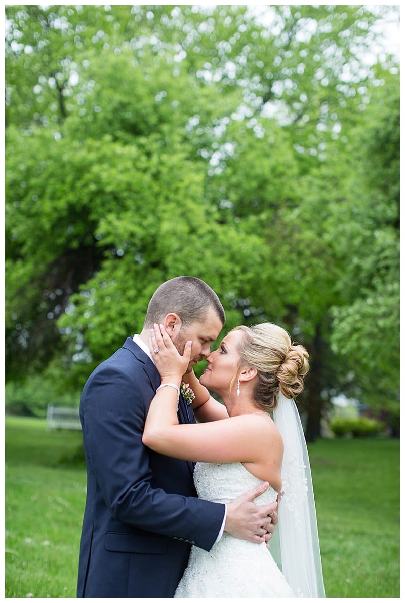 Navy and Pink Spring Wedding Central IL by Ebby L Photography Photos_1098