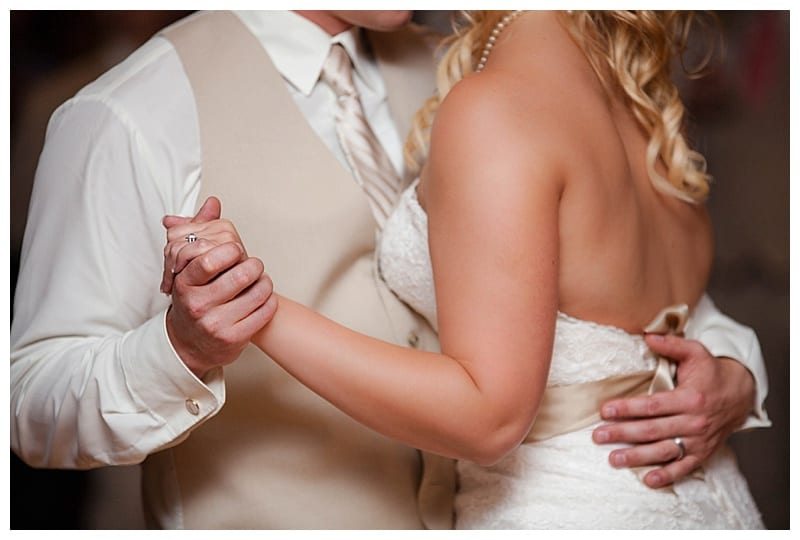 First dance bride and groom