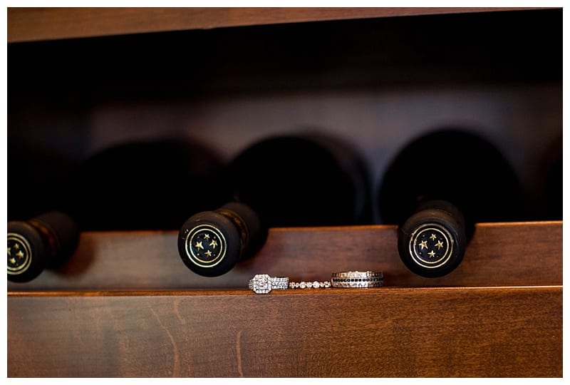 winery wedding ring pic