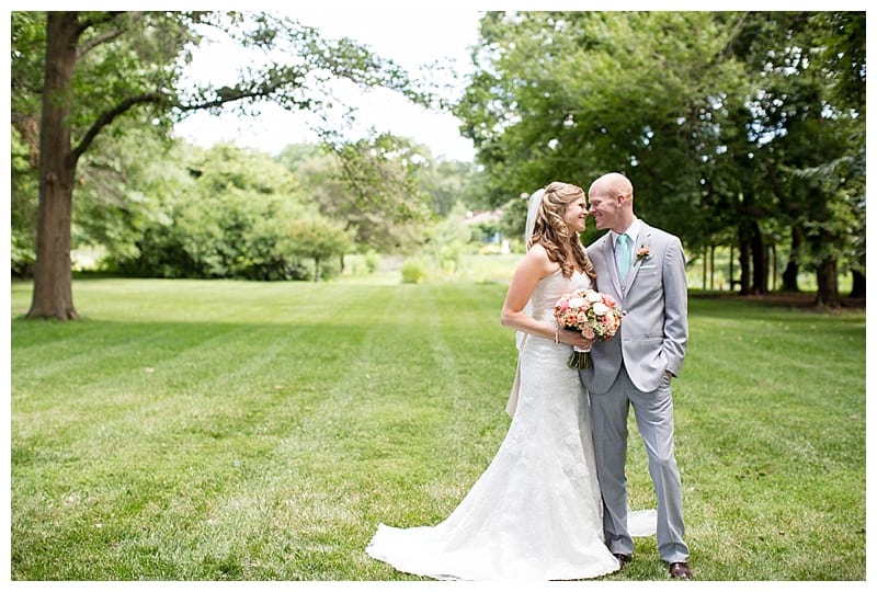 UIUC arboretum bridal photos