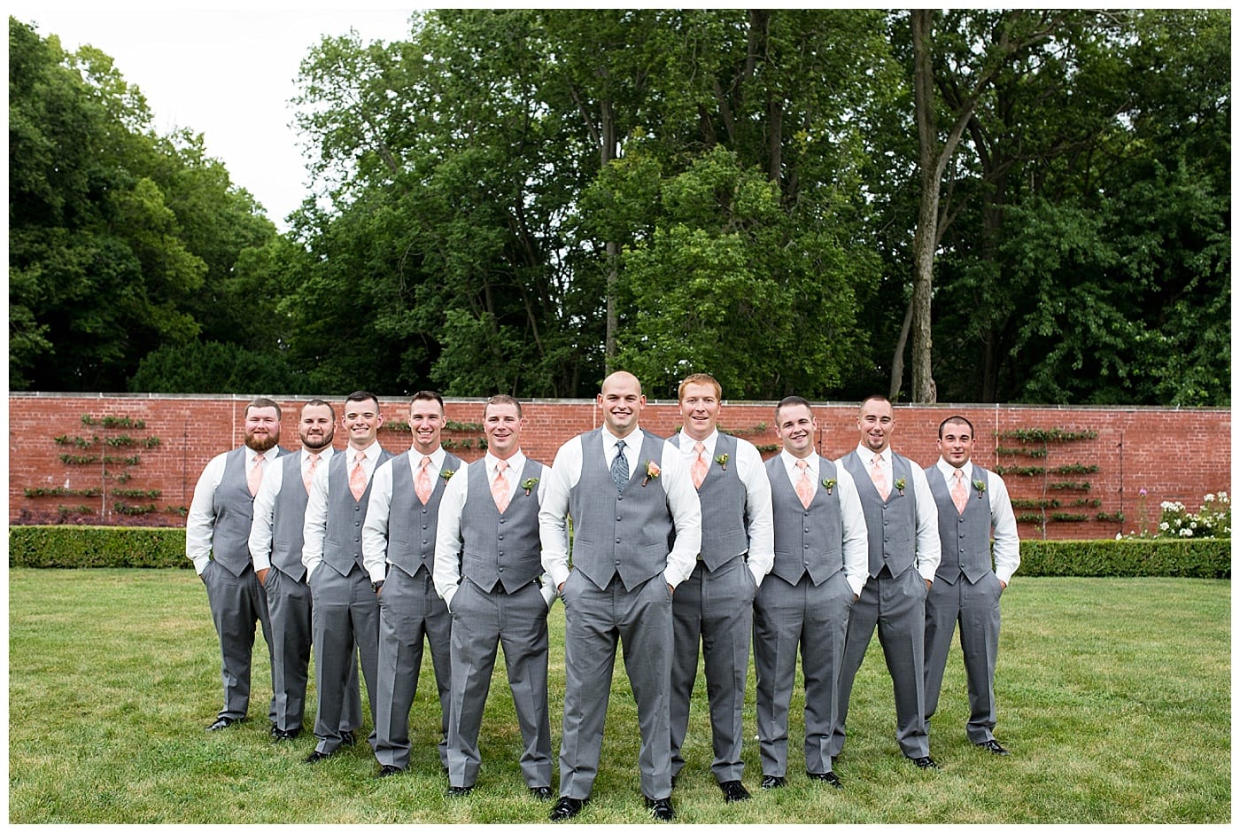 Intimate-Sunken-Garden-Wedding-Allerton-Park-Wedding-Photos_2117
