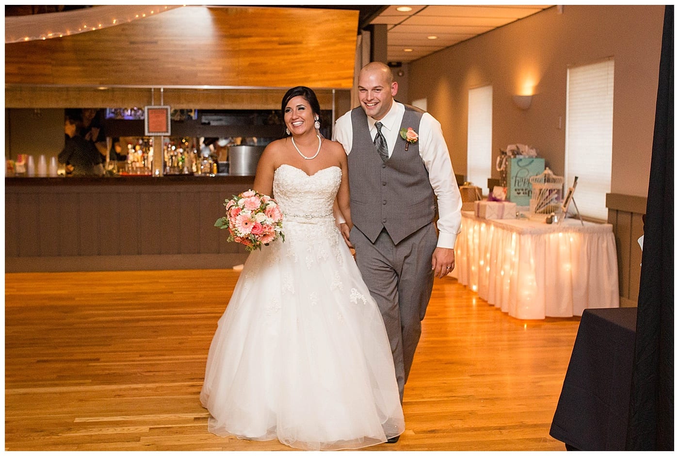 Intimate-Sunken-Garden-Wedding-Allerton-Park-Wedding-Photos_2138