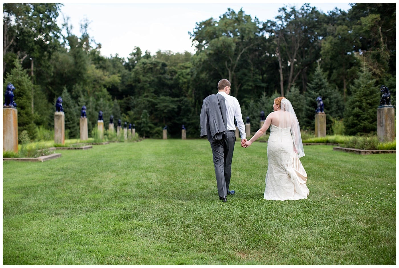 bride and groom pics