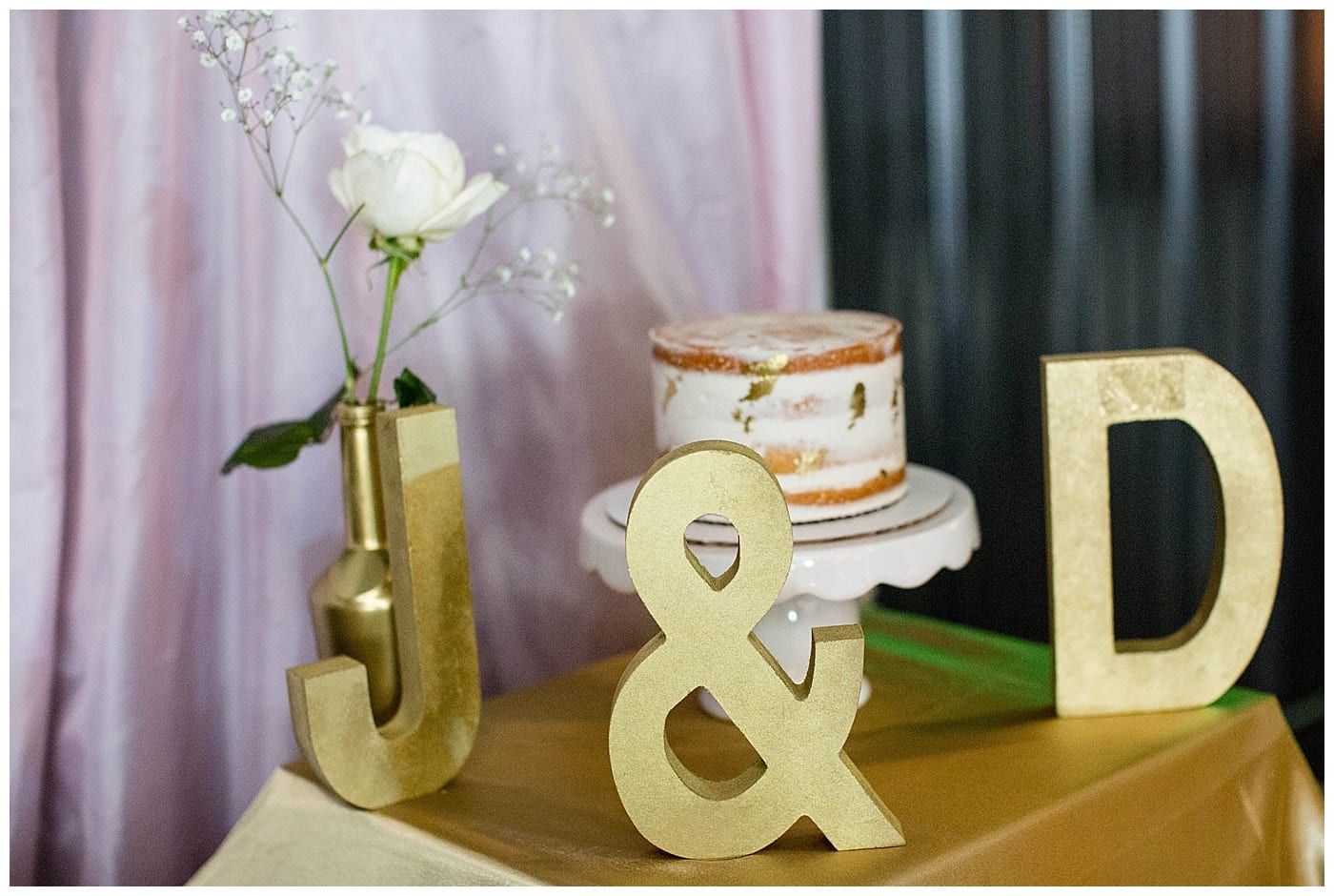 simple wedding cake