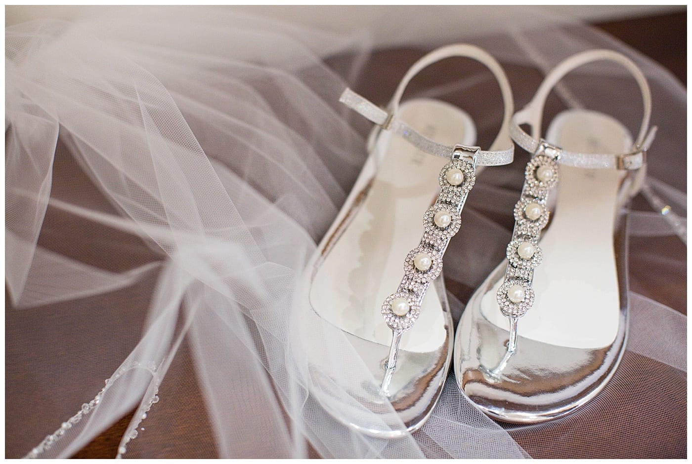 navy-and-gold-fall-wedding-bloomington-il-photos_2443