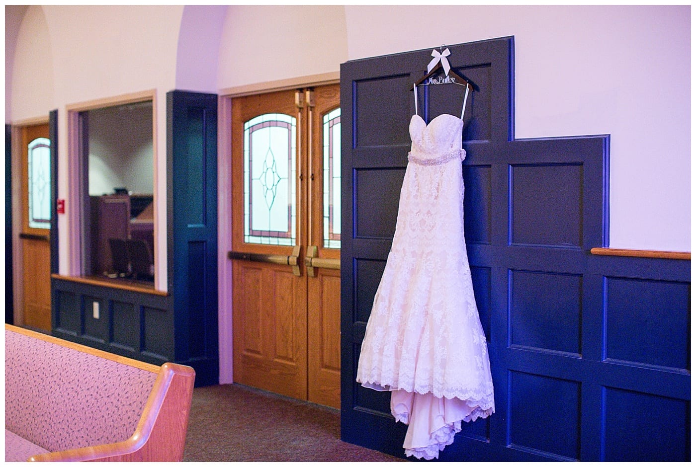 navy-and-gold-fall-wedding-bloomington-il-photos_2447