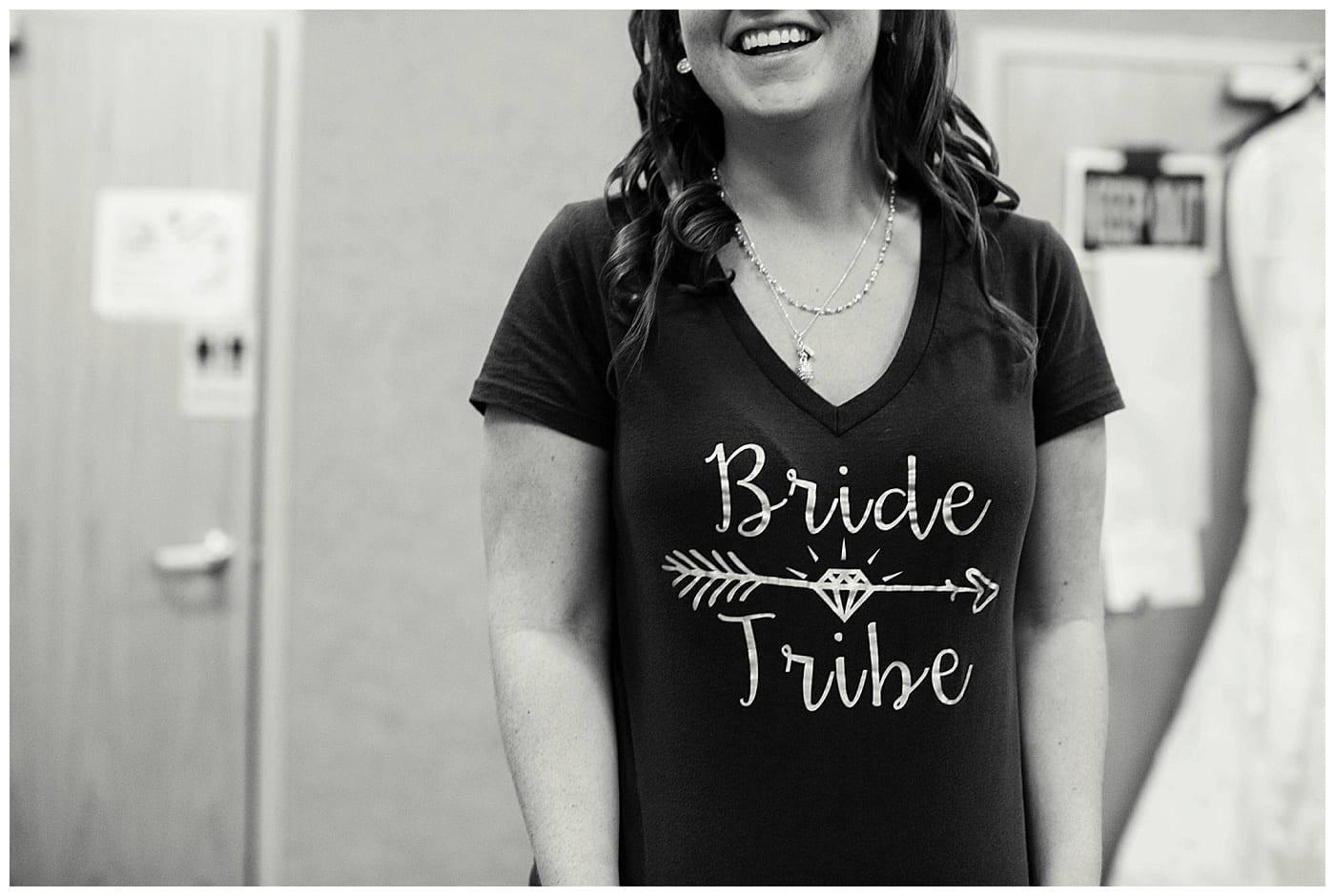 navy-and-gold-fall-wedding-bloomington-il-photos_2448