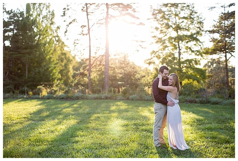 glowing-sunset-engagement-ault-park-cinncinnati-oh-photos_0044