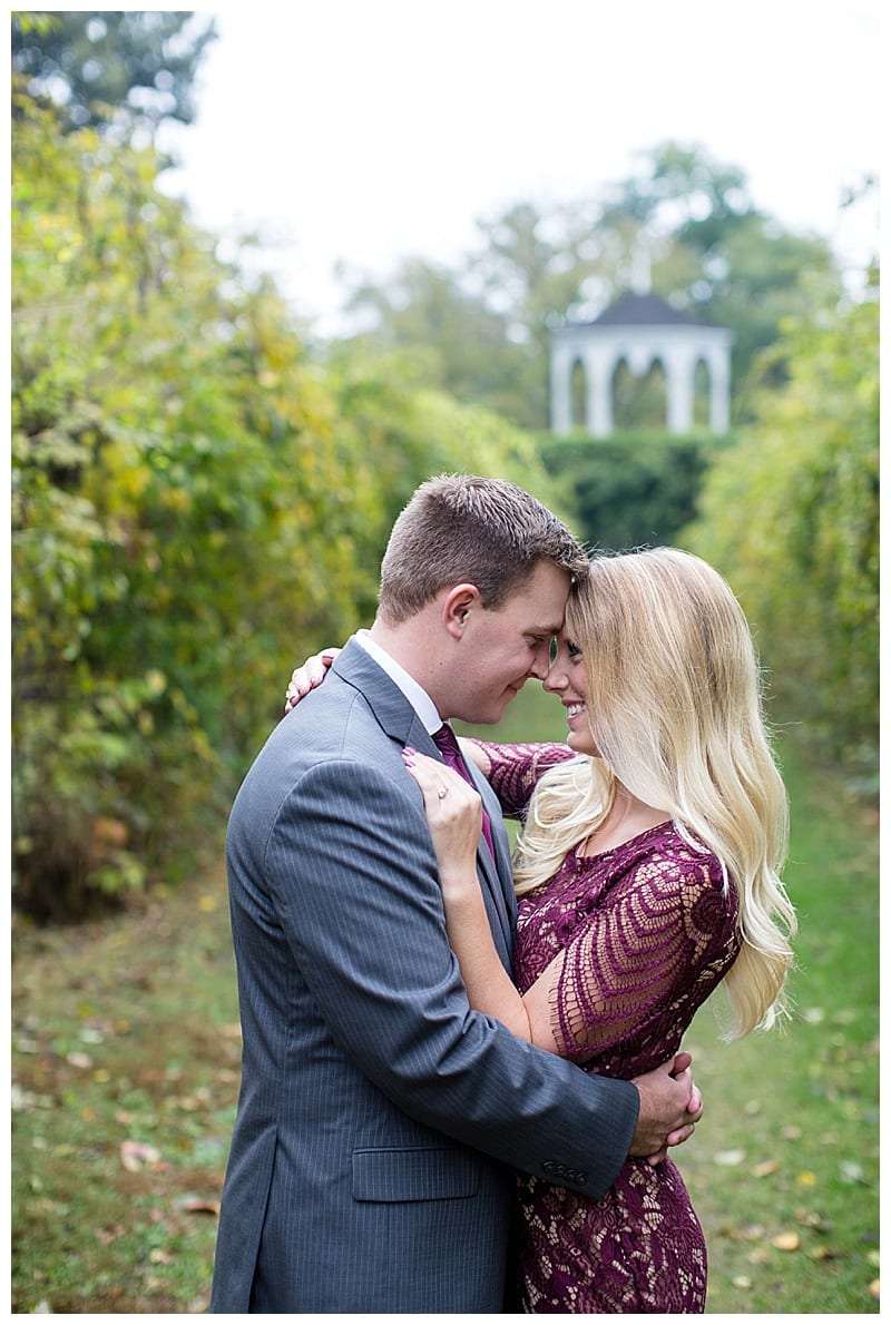 adorable-allerton-engagement-monticello-il-photos_0048