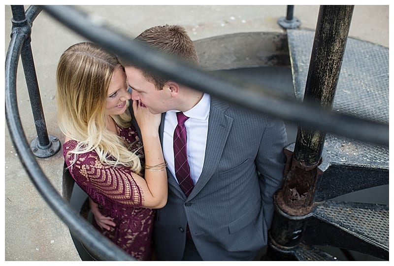 adorable-allerton-engagement-monticello-il-photos_0074