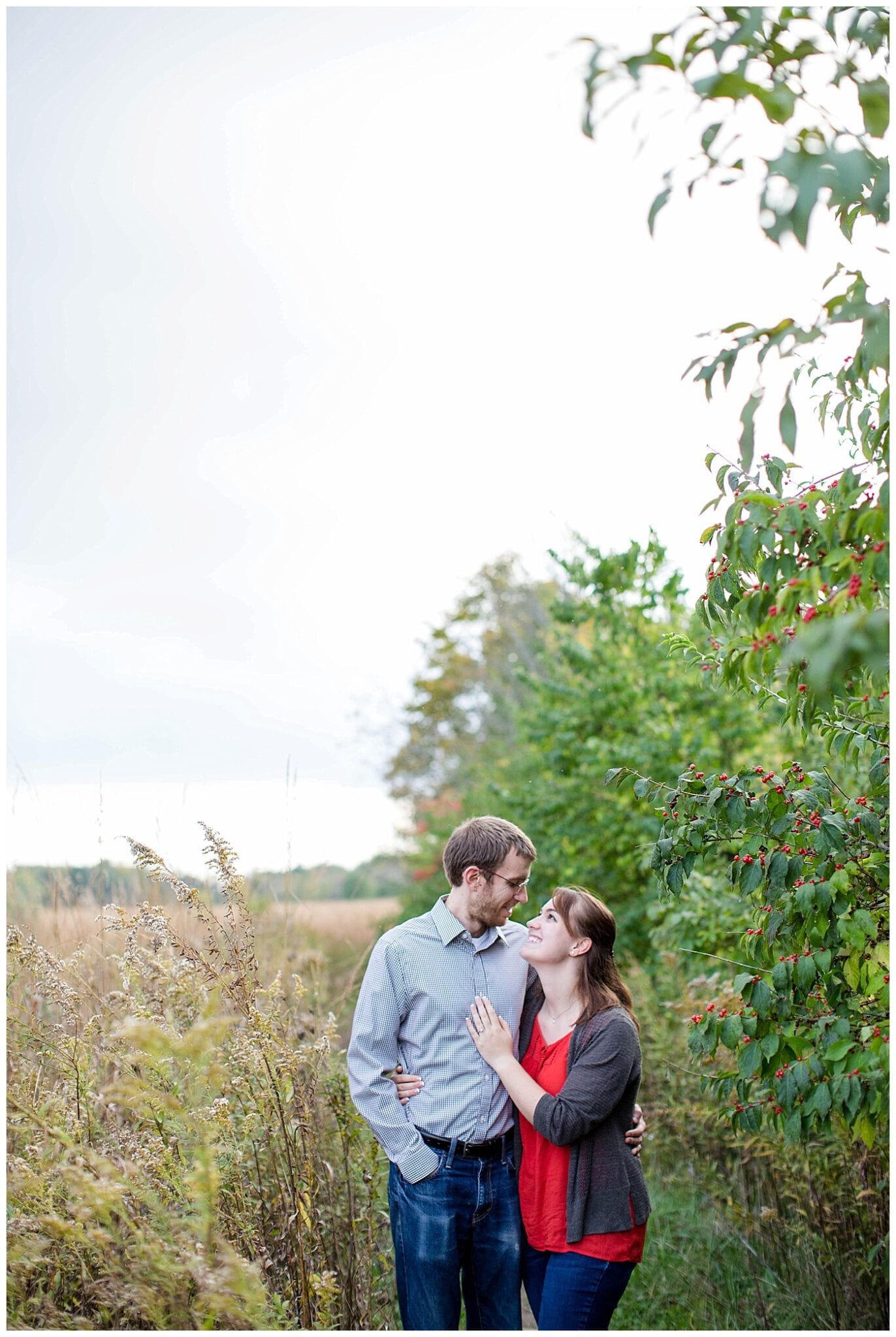 adventurous-couple-engagement-session-meadowbrook-park-champaign-il_2968