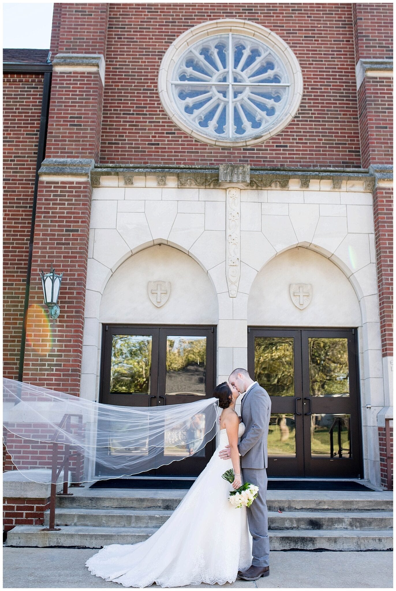 middle-fork-forest-preserve-wedding-central-il-photos_3046