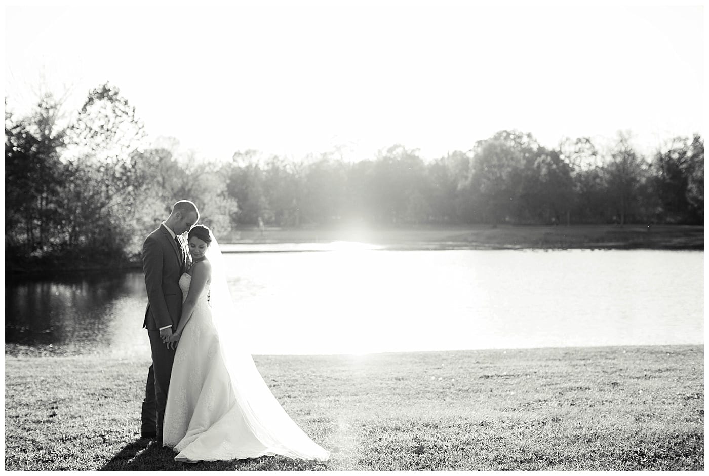 middle-fork-forest-preserve-wedding-central-il-photos_3054