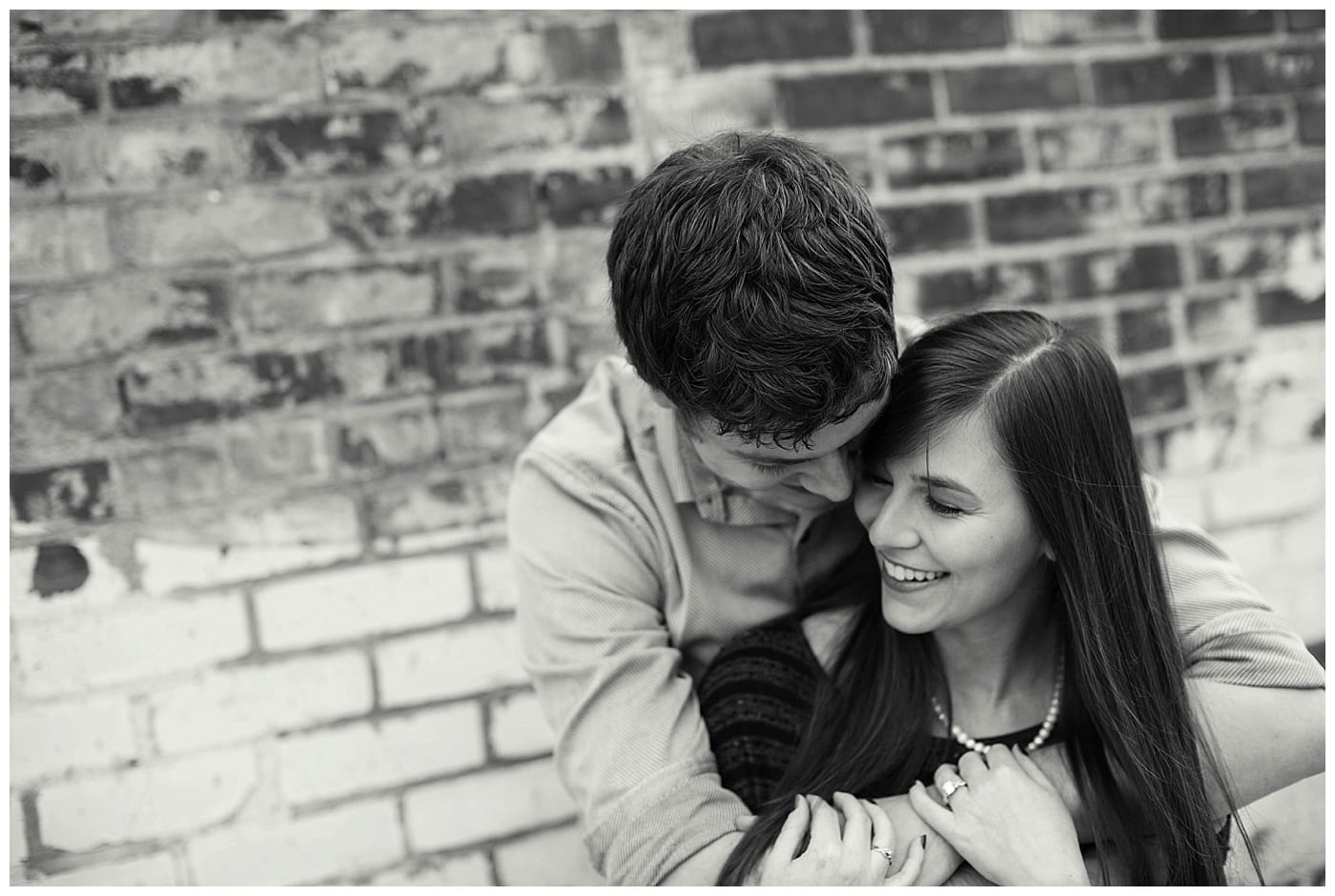 downtown-champaign-illinois-engagement-photos_3123