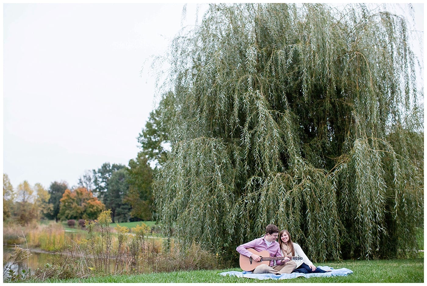 downtown-champaign-illinois-engagement-photos_3151