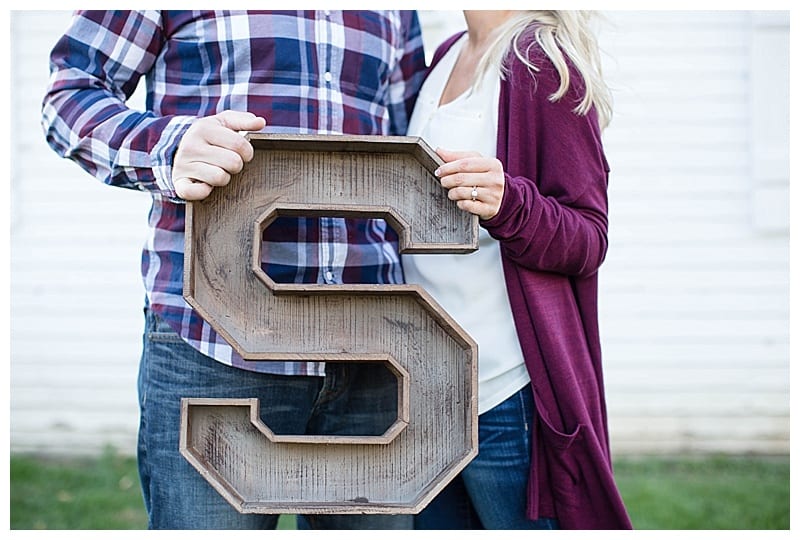 lake-of-the-woods-engagement-session-photos_0127