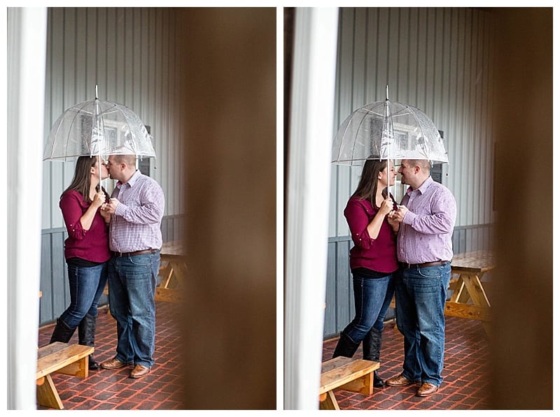 rainy-day-engagement-champaign-il-photos_0196