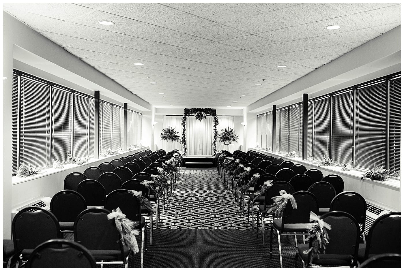plum-winter-wedding-hawthorne-suites-champaign-il-photos_3306