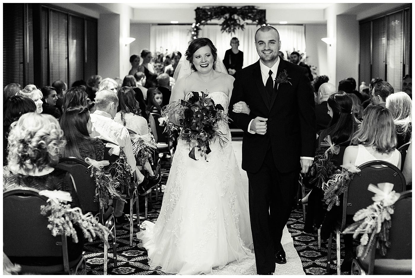 plum-winter-wedding-hawthorne-suites-champaign-il-photos_3351