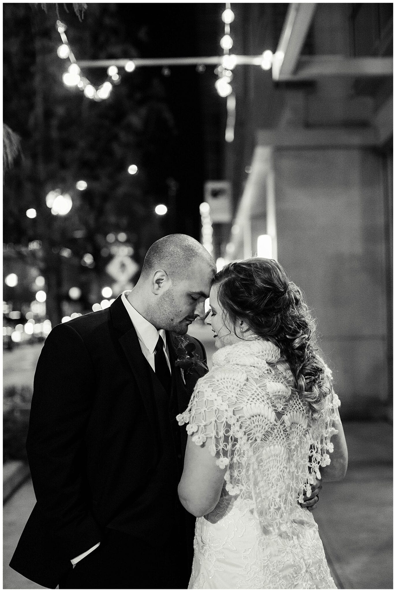 plum-winter-wedding-hawthorne-suites-champaign-il-photos_3358