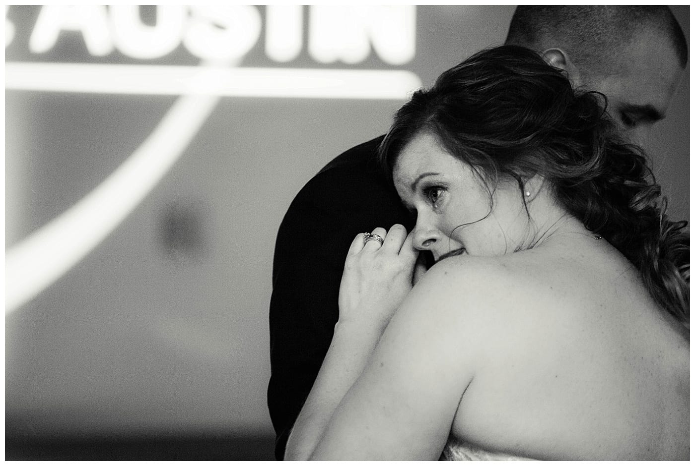 plum-winter-wedding-hawthorne-suites-champaign-il-photos_3377
