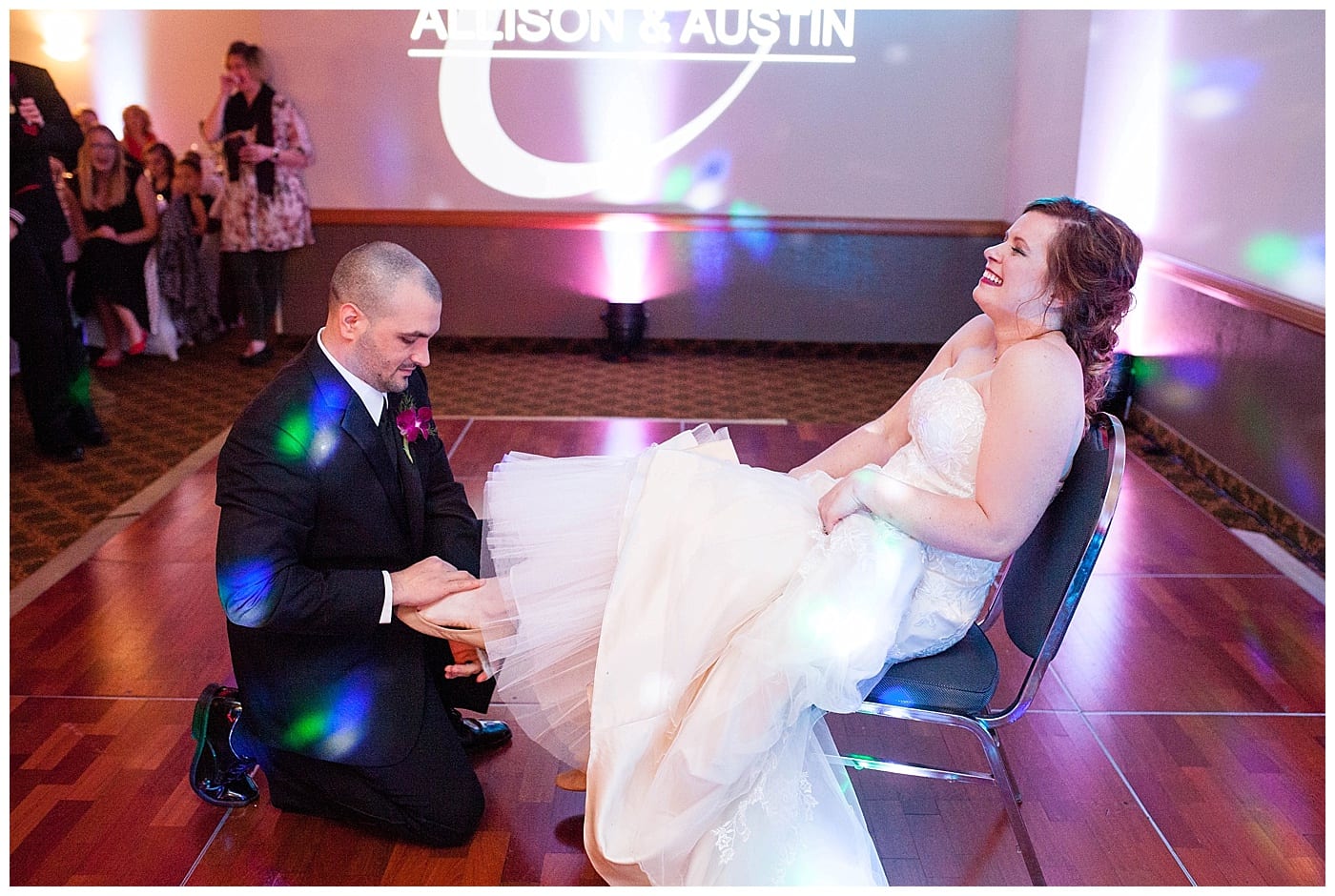 plum-winter-wedding-hawthorne-suites-champaign-il-photos_3391