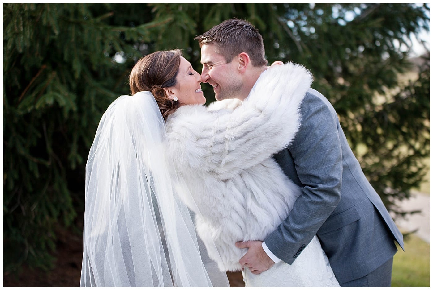 romantic-stone-creek-wedding-champaign-il-photos_3624