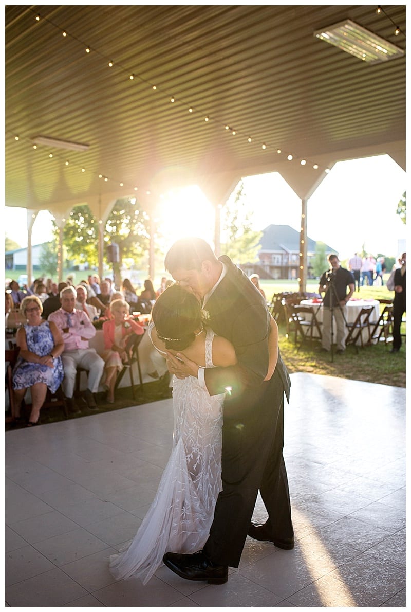 Charming Kentucky Wedding Ebby L Photography Photos