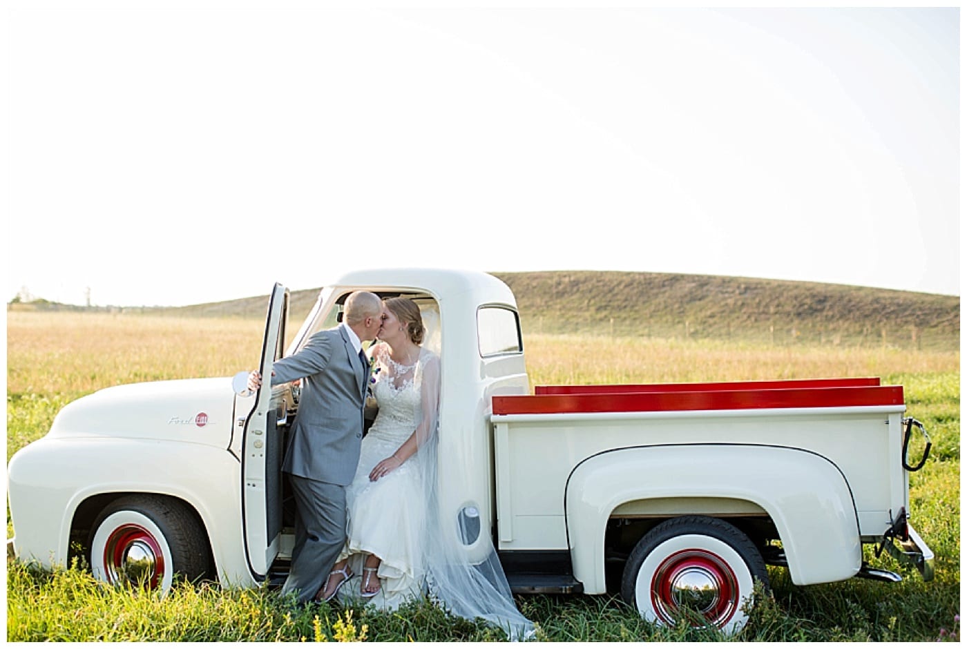 Rustic Willow Creek Farm Wedding Ebby L Photography Photos