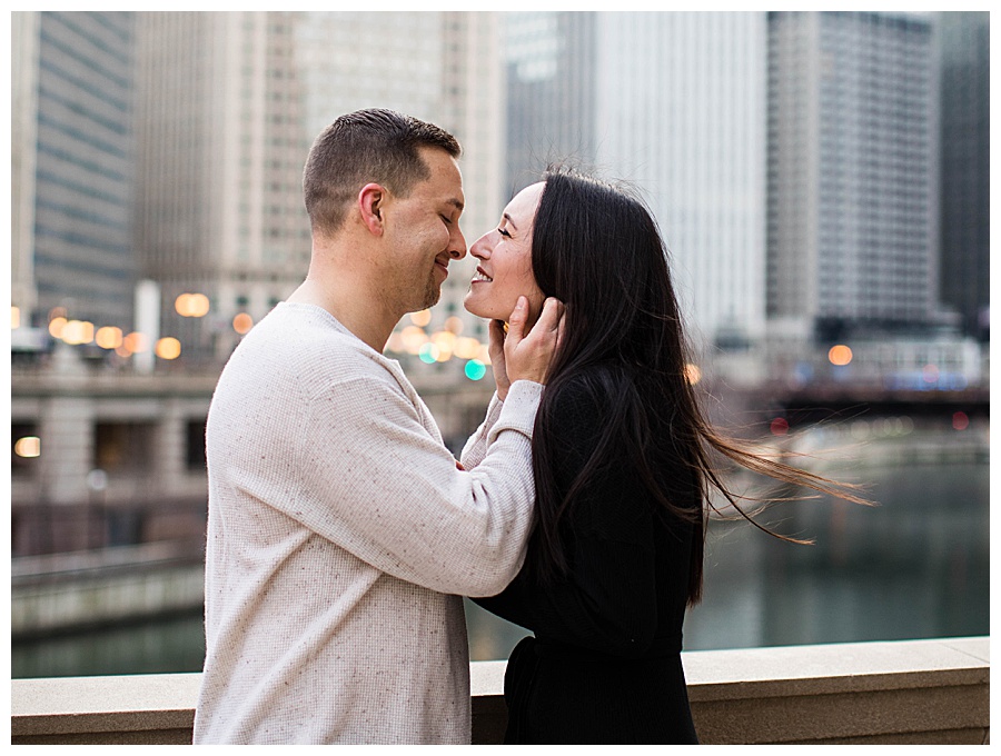 Newlyweds-Downtown-Chicago-Session-Ebby-L-Photography-Photos