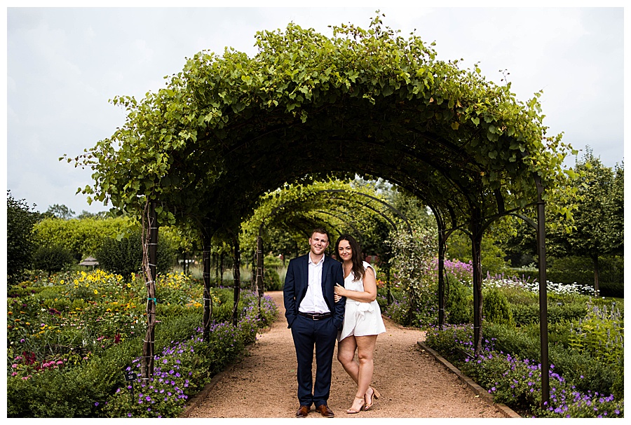 Cantigny-Park-Engagement-Ebby-L-Photography-Photos