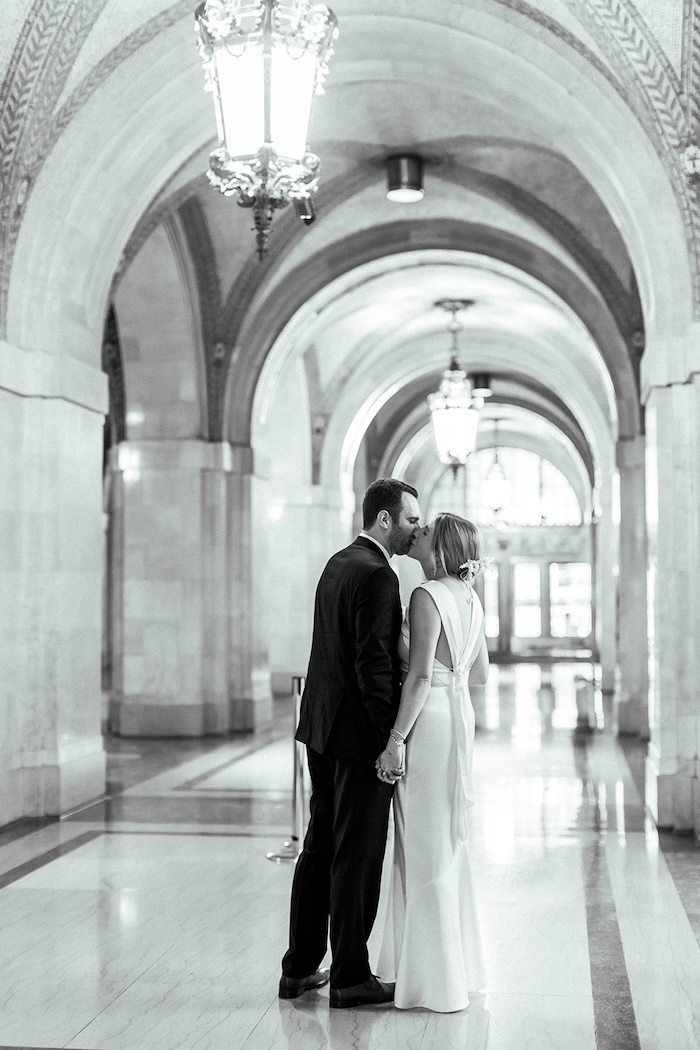 City-Hall-Chicago-Elopement-Ebby-L-Photography-Photos